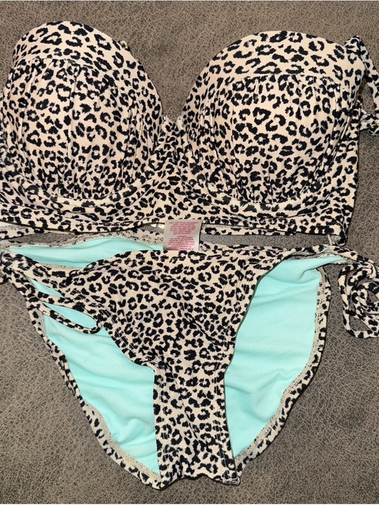 Xhilaration Other - Xhilaration Black and Cream Leopard Print Bikini with Mint Lining